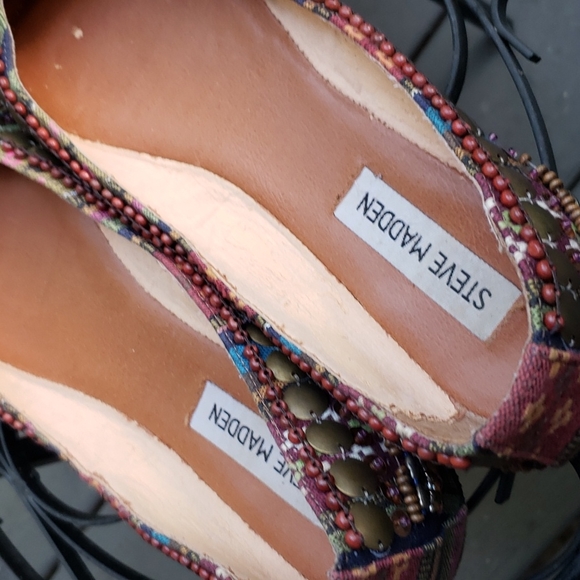 Ladies Embellished ballet flats - Picture 7 of 10